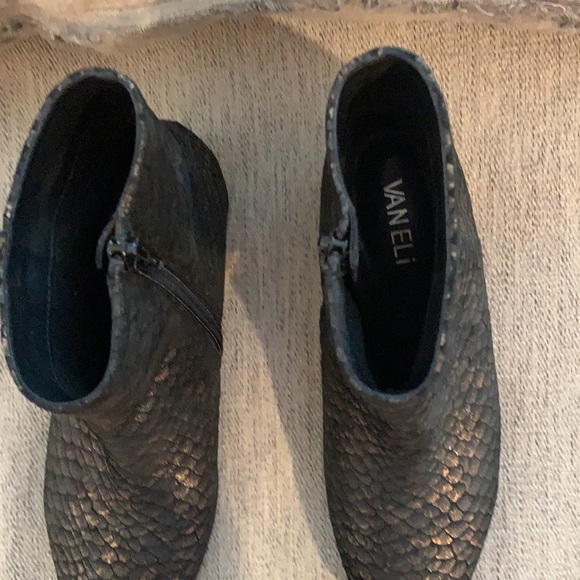 Van Eli brown/bronze ankle boots 5.5 medium - Picture 4 of 5